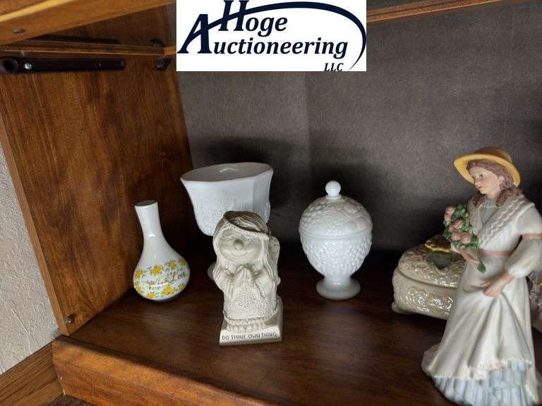 Decor - figurines, candy dishes and misc.