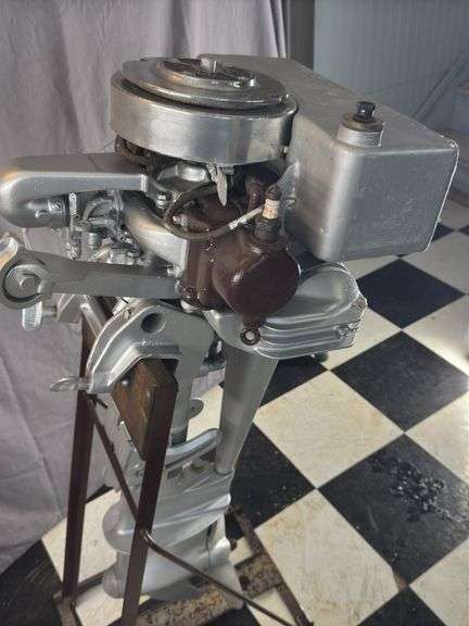 1931 Evinrude 12H outboard (stand not included)
