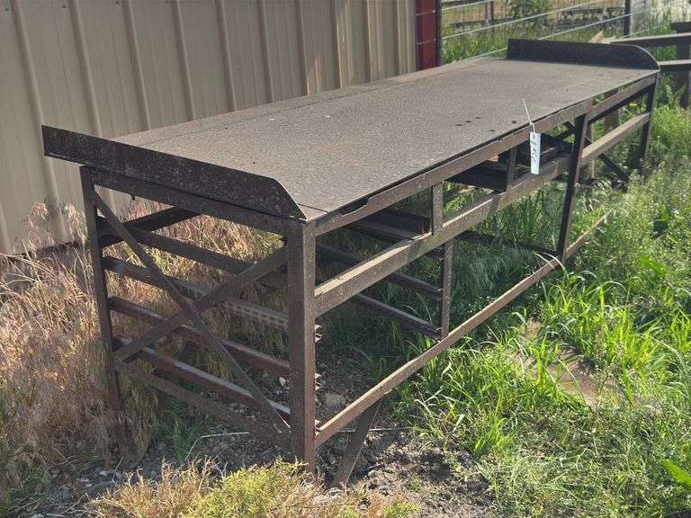 Metal workbench. Approx 34"x8ft
