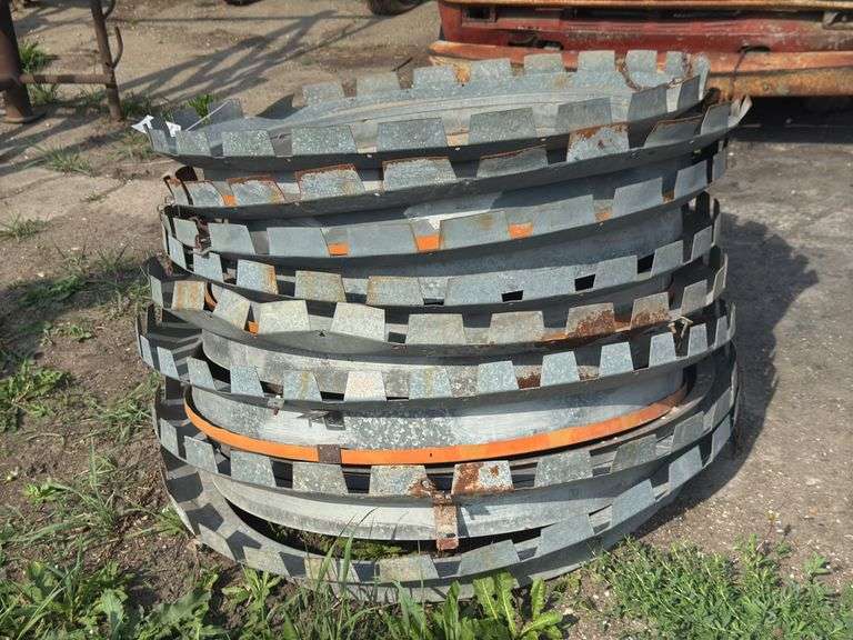 8 bushog bin lids 4ft
