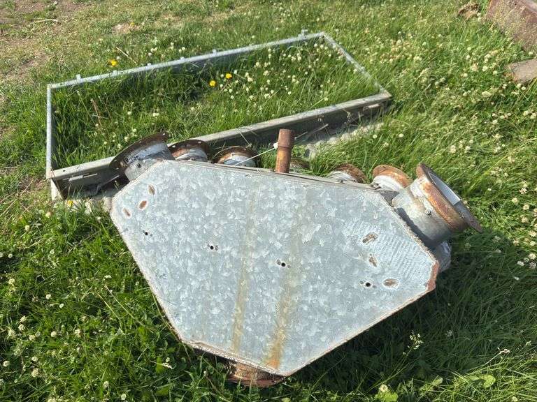 Bin door frame and 6" distributor