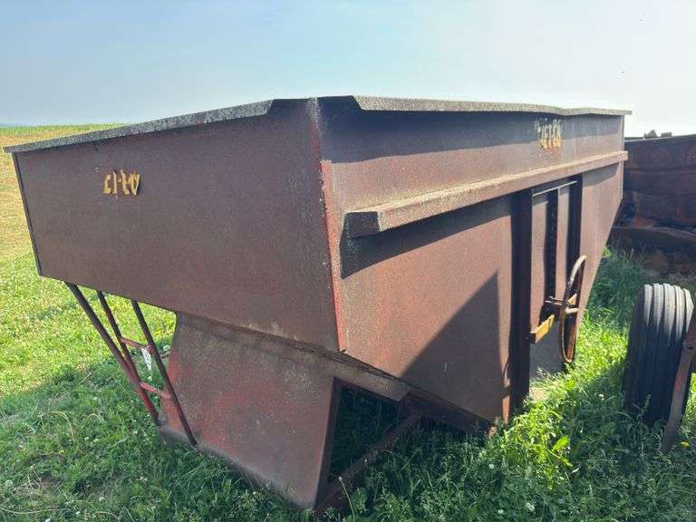 Small gravity box, no gear