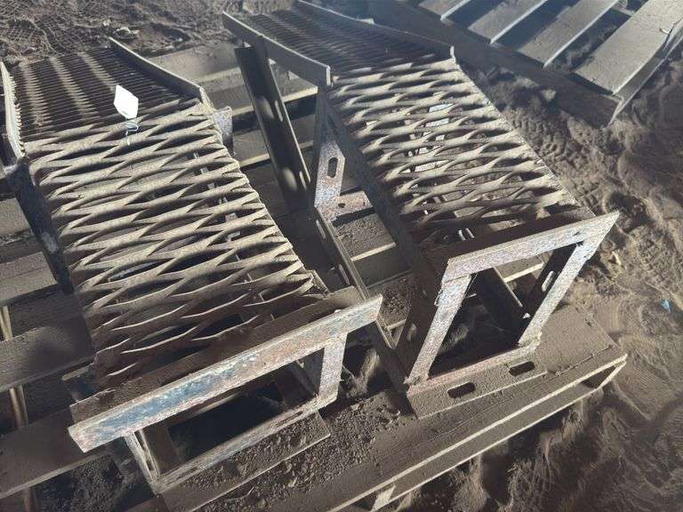 Metal heavy duty car ramps