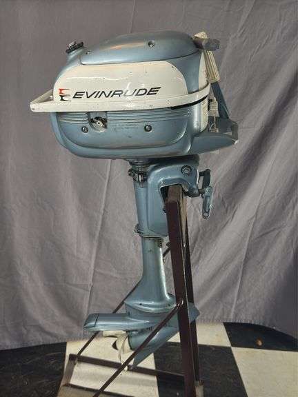 1959 Evinrude weedless outboard motor (stand not included)