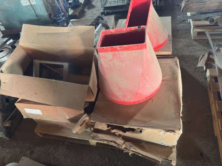 Pallet auger parts
