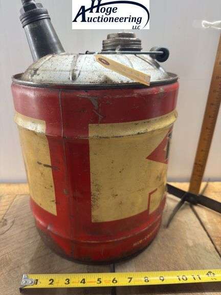 D-X Motor Oil can (5 gallon)