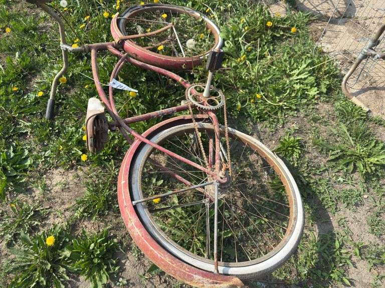 Schwinn men's bike