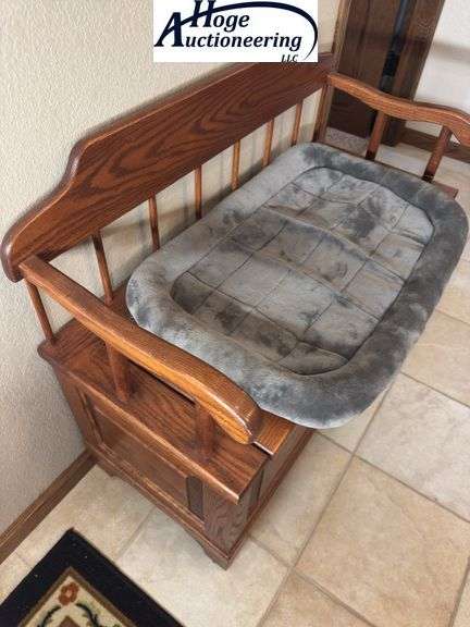 Wooden storage bench. Dog bed and items inside included