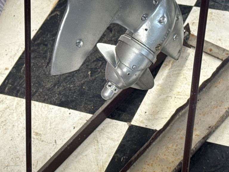 1946 Flambeau outboard (stand not included)