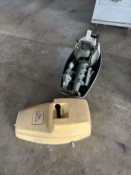 Johnson 3 hp folder