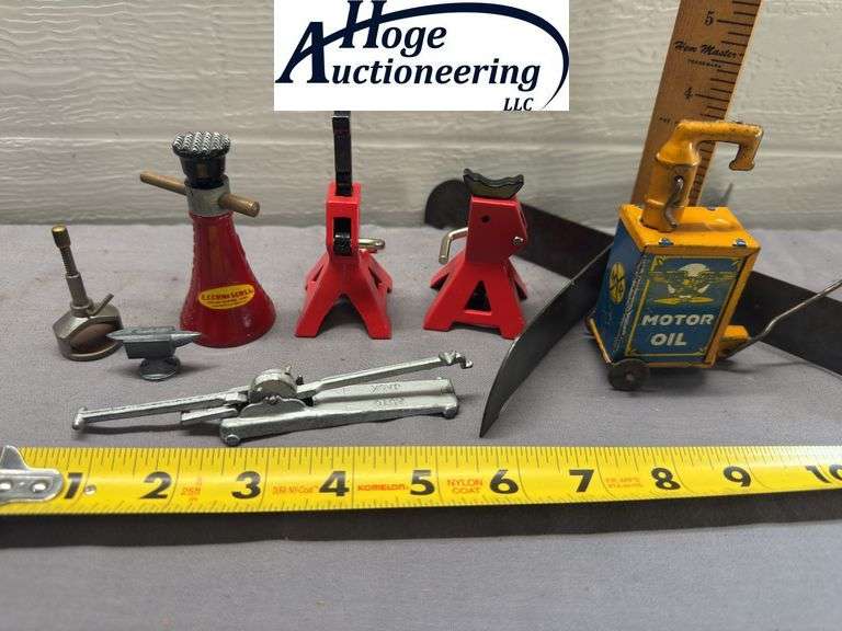 Jack Sample 7 miniature salesman advertising samples (jacks, jack stands, and other ...
