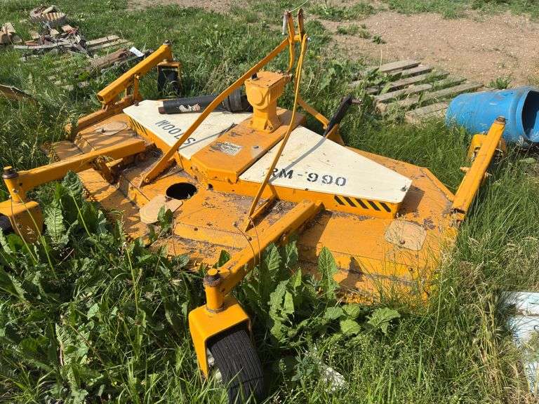 Woods RM990 3PT FINISH MOWER. 90"
