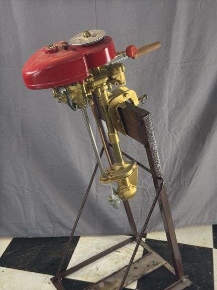 1938 Neptune (shorty) outboard motor (stand not included)