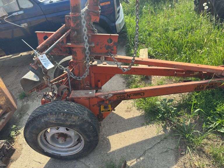 Crane-n-toter portable cherry picker
