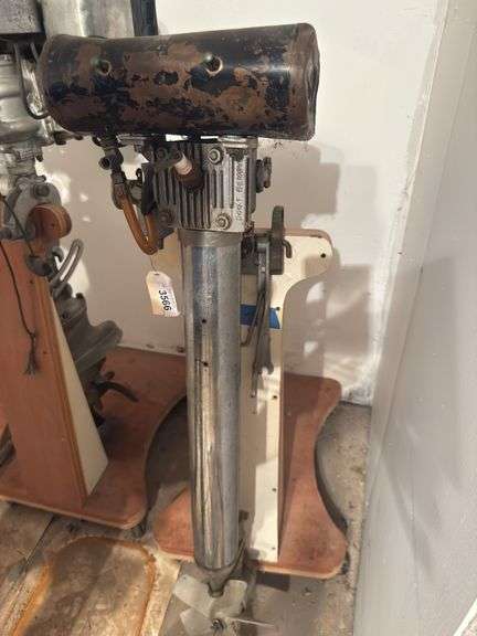 British Seagull w/stand(not restored)