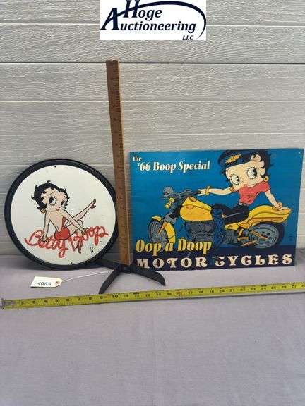 X2 - Betty Boop '66 Boop Special & Round Betty Boop sign - tin