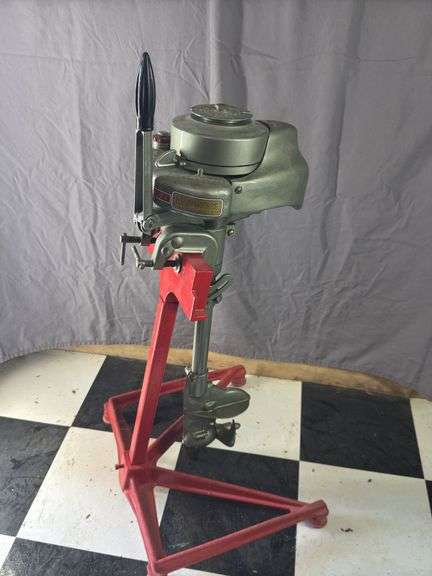 1940 Johnson outboard motor MS15