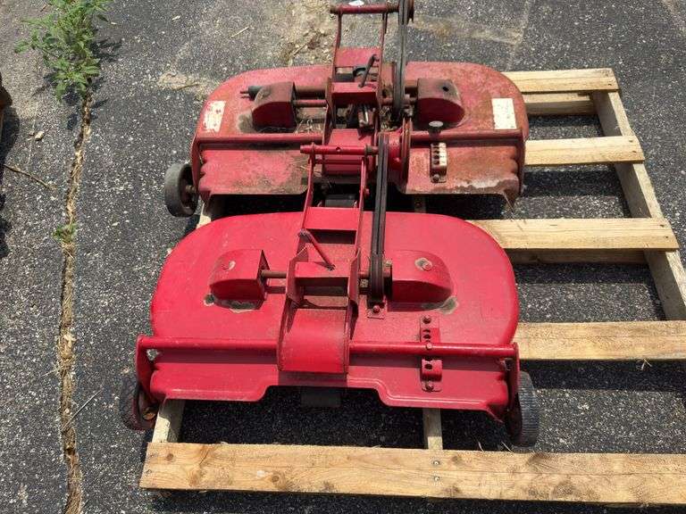 Wheel Horse decks