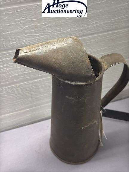Older style oil can - no markings