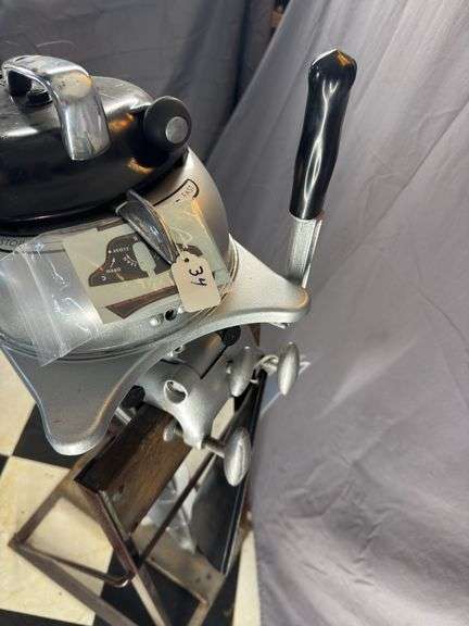 1951 Martin 20 outboard motor (stand not included)