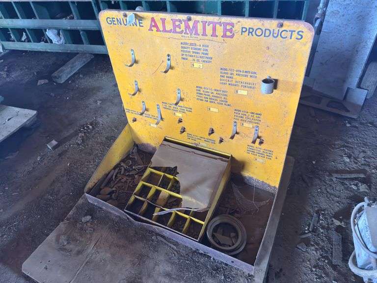 Alemite metal store display- 3ftx 3ft T x 17"D