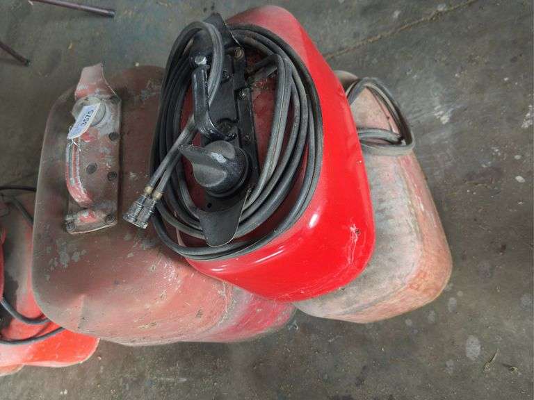 Metal Boat motor tanks