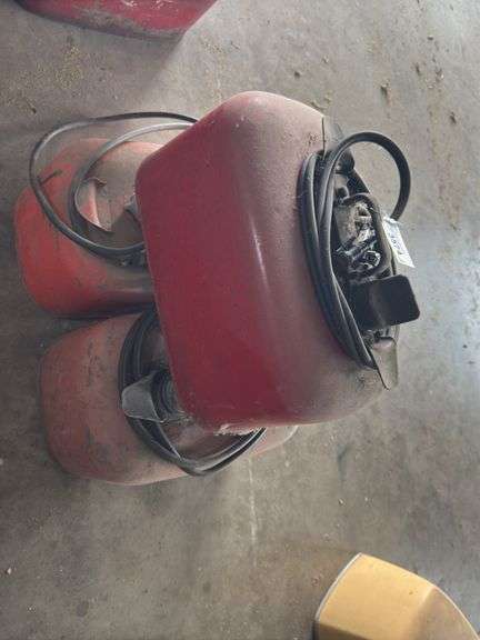 X 3 money-Metal boat motor tanks