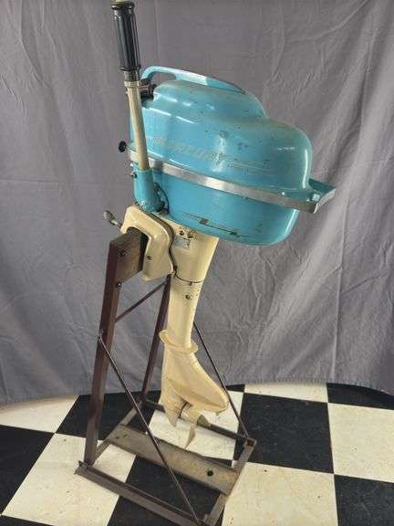 1955 Mercury Mark 6 outboard motor, 2.5 gal gas tank, (stand not included)