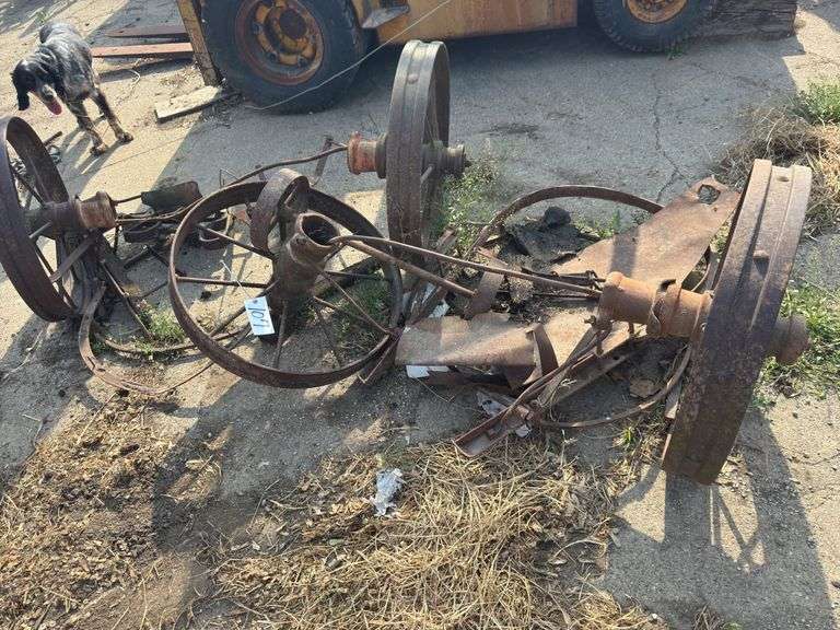 4-28" steel wheels, misc wheels & iron