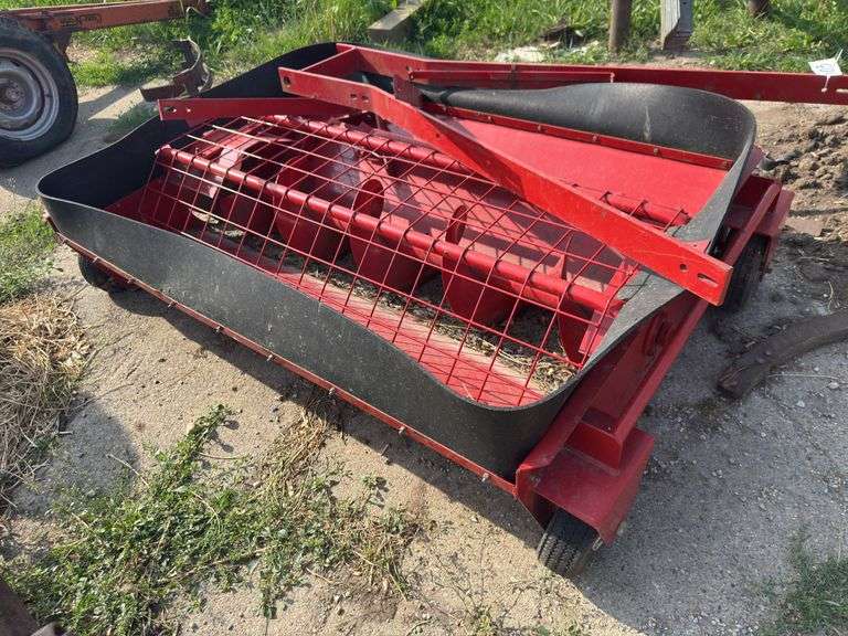 Farm king swing hopper, unused. Approx 10"