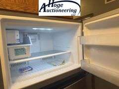 LG Smart Inverter Refrigerator with Freezer on top. Model LTCS24223S/03