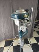 1946 Evinrude 4404 outboard motor