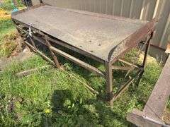 Metal workbench. Approx 34"x8ft