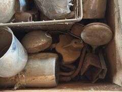 Wood box, center caps, wire basket