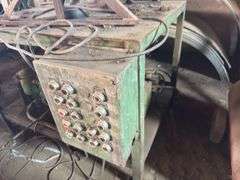 Metal bench 3' x 4' x 3', press, pump