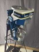 1929 Elite Light weight outboard motor (w/box- no stand)