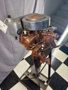 1938 Muncie (rope steer) outboard motor