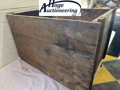 Wooden box - The H. Wolf & Co. General Merchandise Chicago, Ill