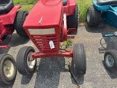 Wheel Horse garden tractor
