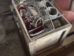 Wood box, center caps, wire basket