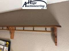 Hanging wall shelf