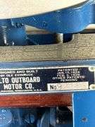 1929 Elite Light weight outboard motor (w/box- no stand)