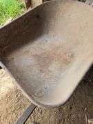 Wheel barrel