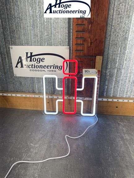IH NEON LED LIGHT SIGN, 11.5T X 11W