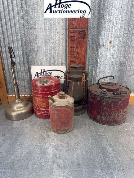 BLUE TUB--METAL OIL CANS, LANTERN