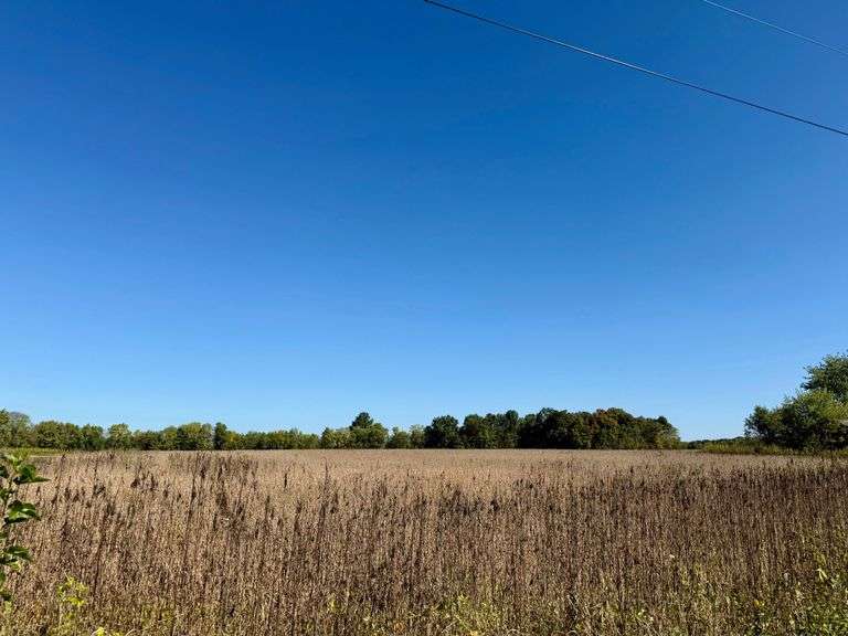 Productive Farmground - 22.79 acre tract located on 550 South, Huntington