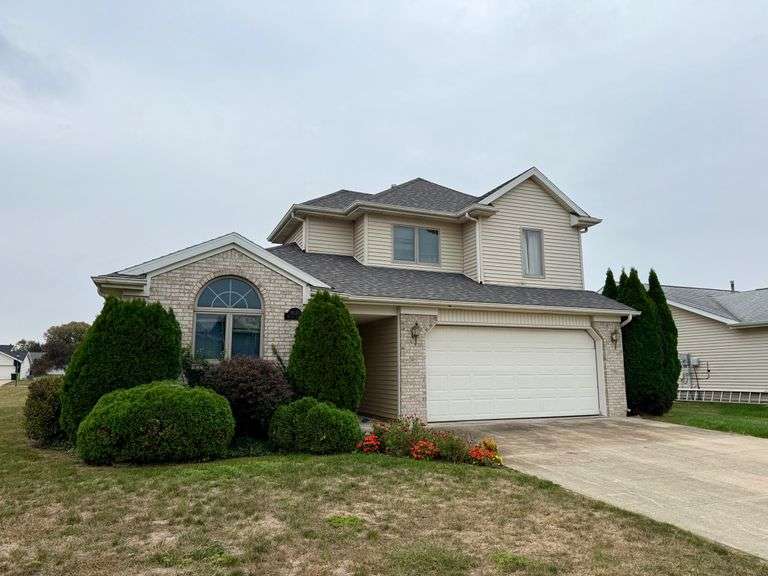 2035 Willowbend Drive, Huntington IN 46750