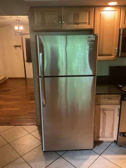 Frigidaire refrigerator