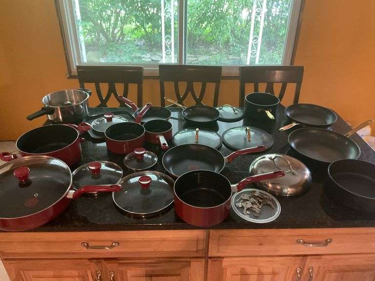 2 sets of pots and pans