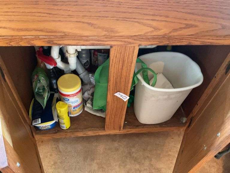 Contents under cabinet